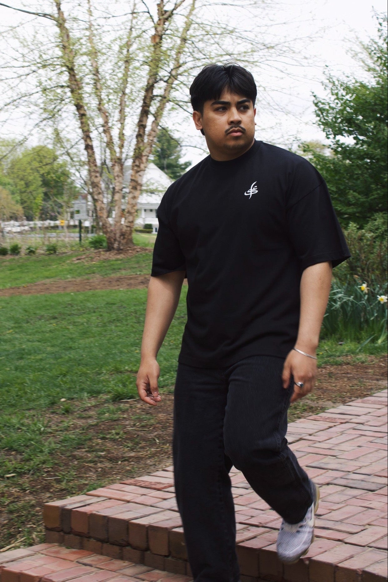 Yours’ Original Oversized Heavy Tee